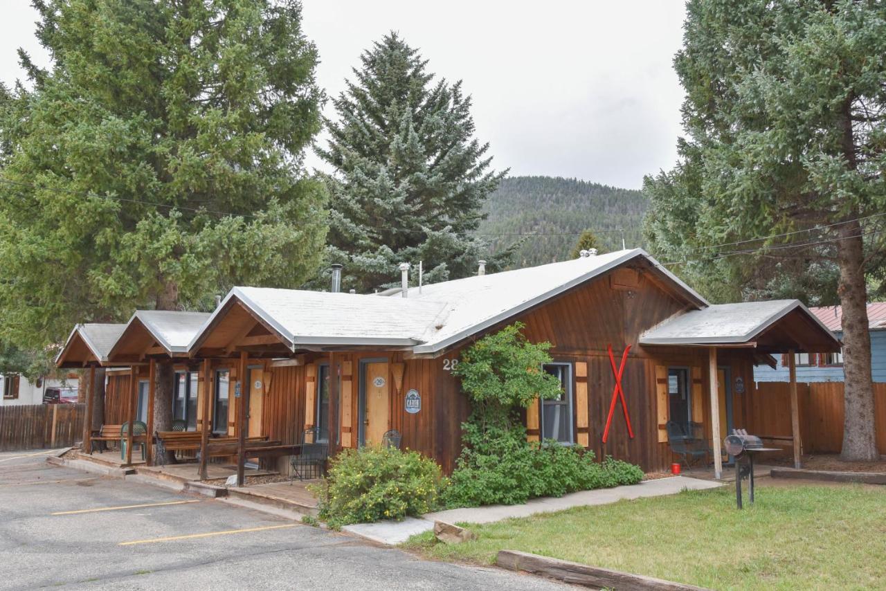 Alpine Hotel Red River
