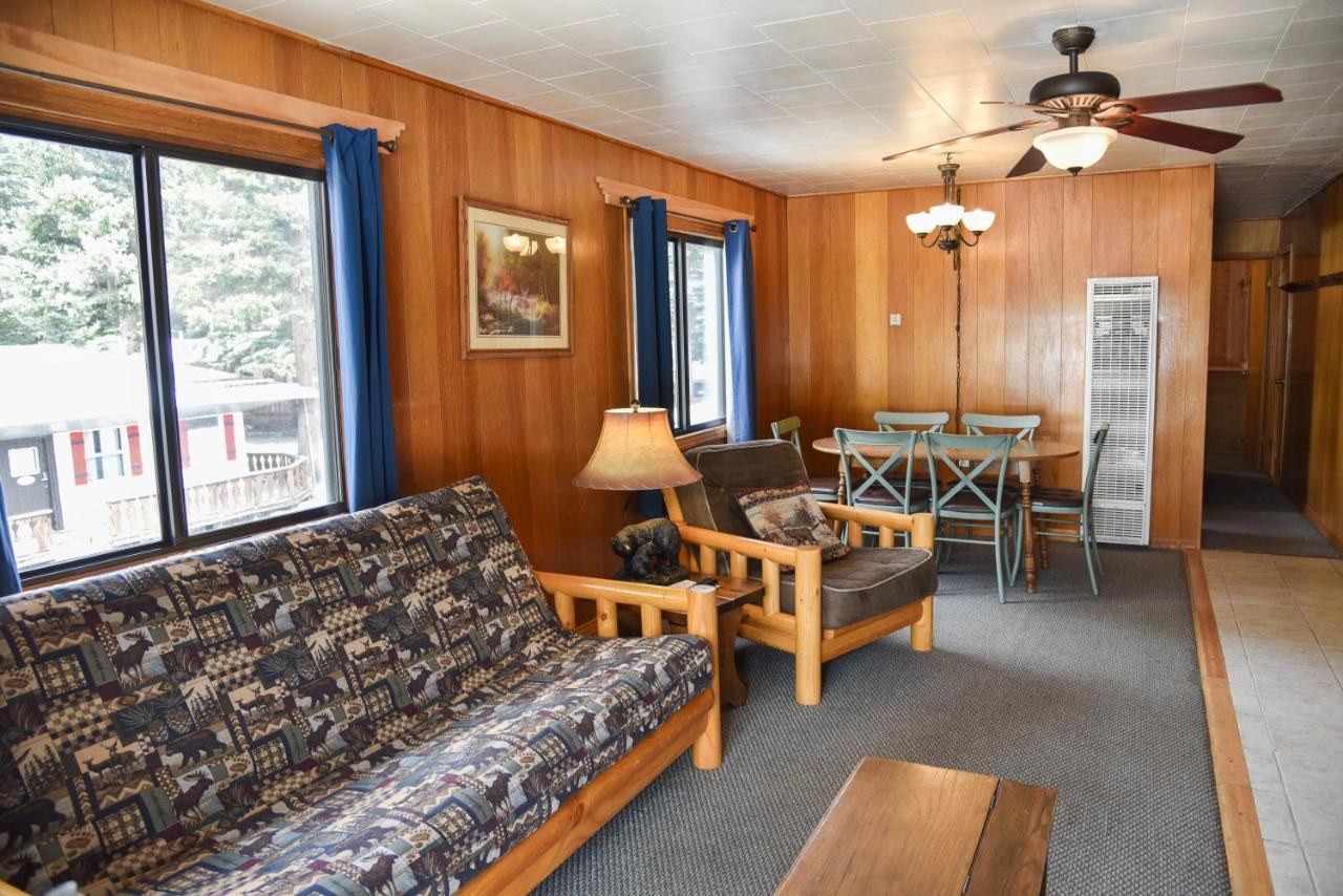 Alpine Hotel Red River